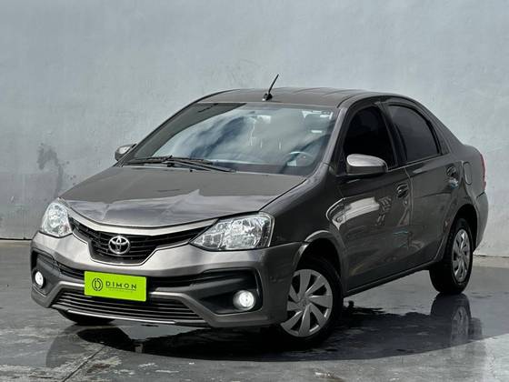 TOYOTA ETIOS 1.5 XS SEDAN 16V FLEX 4P AUTOMÁTICO